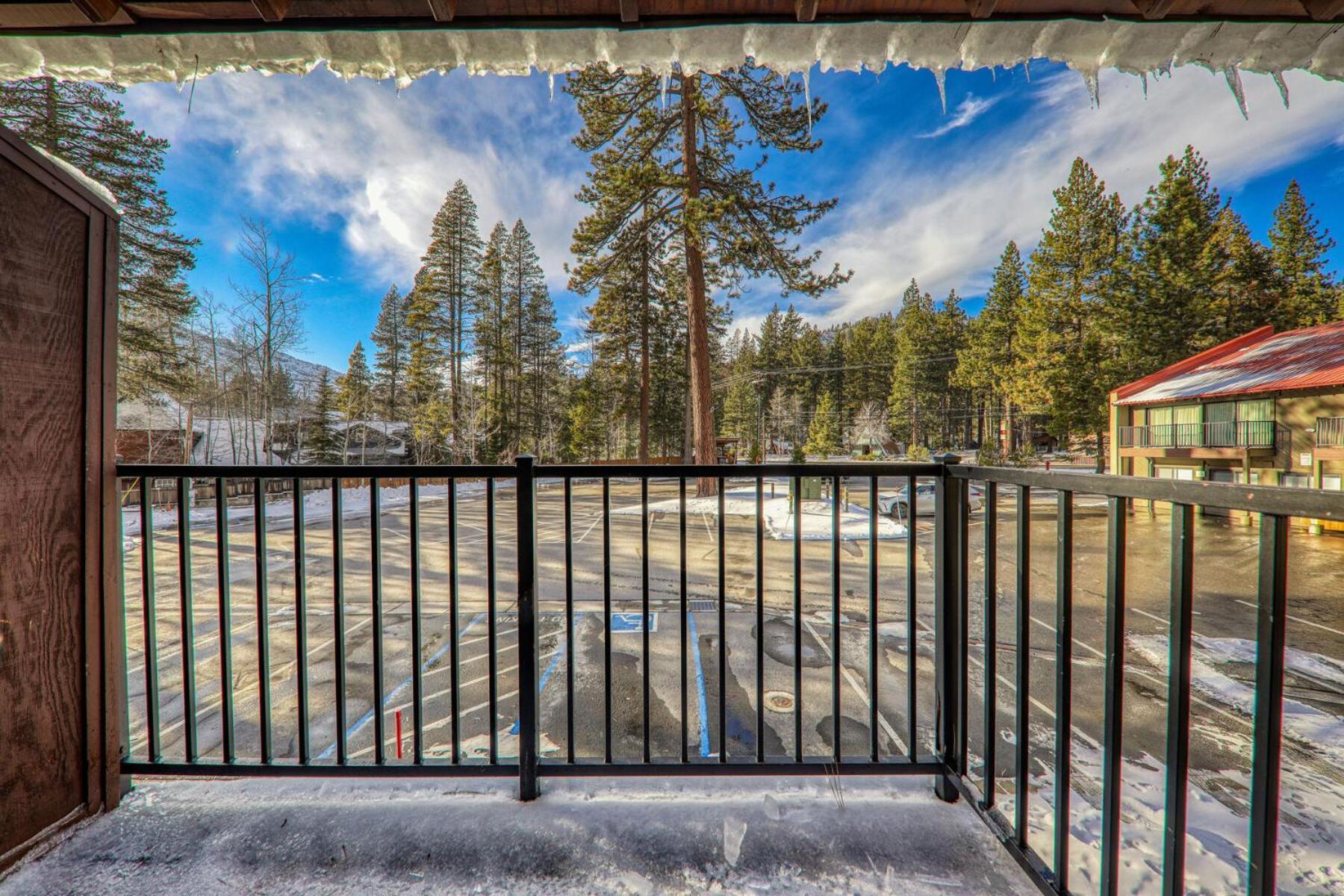 Charming Queen Studio Deluxe W/Balcony #233 At Donner Lake Village Truckee Esterno foto